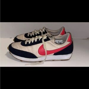 Nike Daybreak sneakers